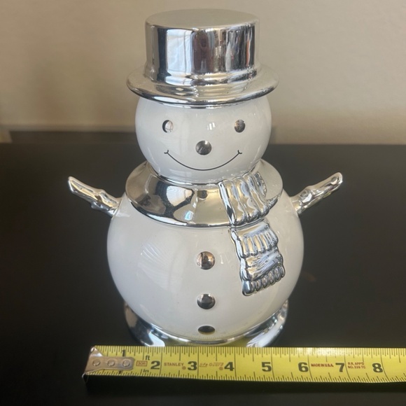 Slatkin & Co. 2008 Evergreen Snowman Candle. NWT - Picture 7 of 9